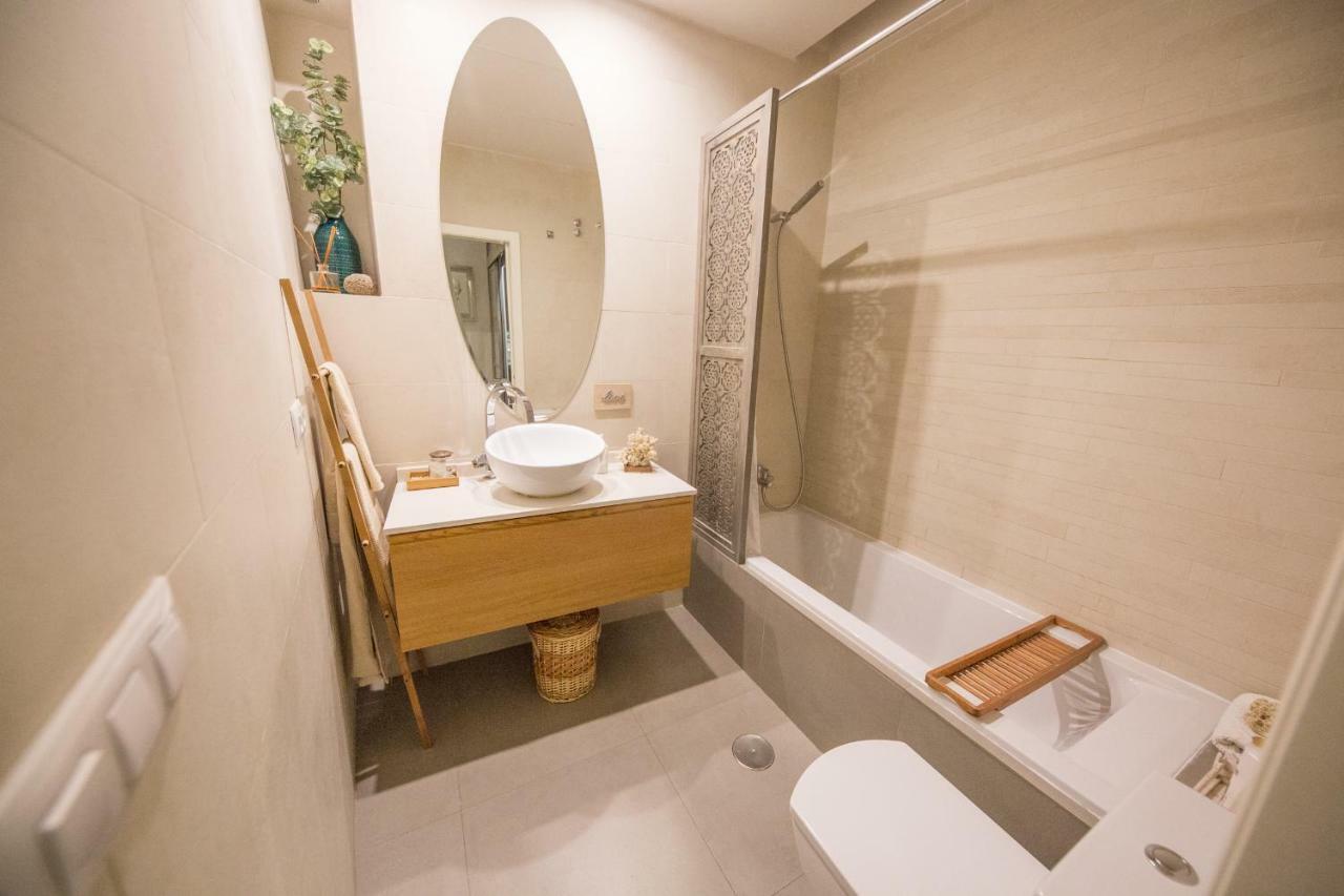 Awesome Penthouse Apartment Seville Luaran gambar